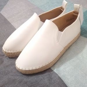 NWT White espadrilles